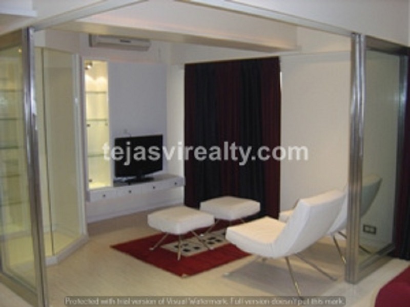 Exclusive 3BHK-Flat-in-Juhu-for-Rent